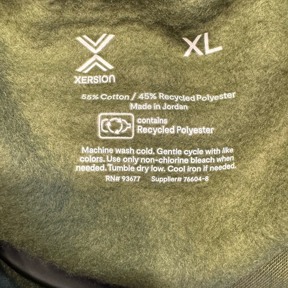 NWT women’s XL camouflage hoodie by Xersion, front side pockets & fleece lining - Picture 4 of 9